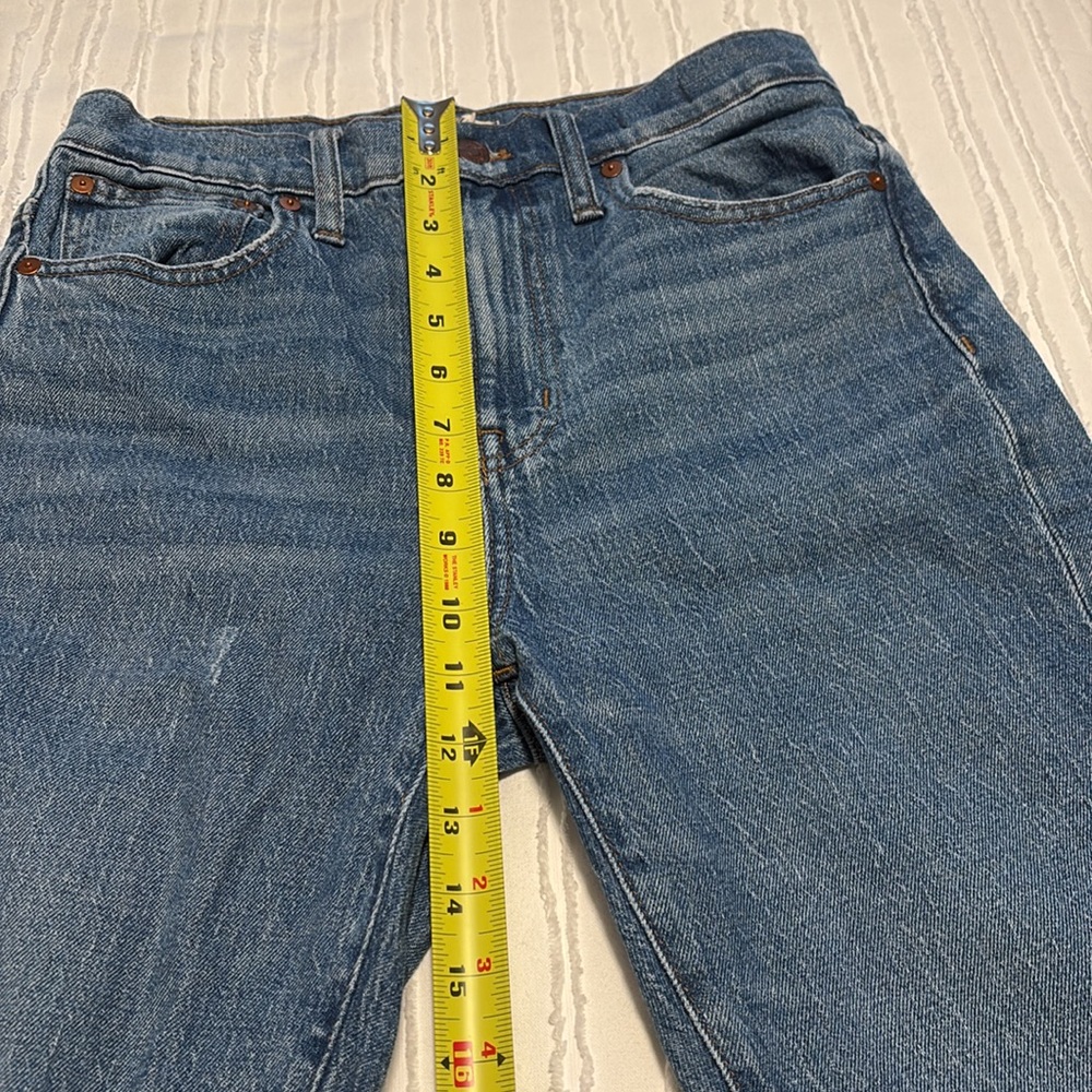 ⭐️ EUC Madewell Slim Crop Boy Jean Chewed Hem - SIZE 2 - Picture 10 of 13